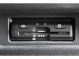 ビルドインタイプのETC車載器がスッキリと収まっています。