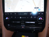 ナノイーX内蔵オートエアコン/両席フロントシートヒーター&ベンチレーター/ステアリングヒーター/アドバンストパークメイン/カメラ切替