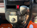 メンテナンスしてある記録簿付きの車両です。(取り扱い説明書&メンテナンスノート)新車購入時からの点検内容が記入してあります!おクルマに関してどんな細かい事でも気になる事があればお気軽にお電話ください!