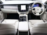 V90 リチャージ アルティメット T8 AWD プラグインハイブリッド 4WD 