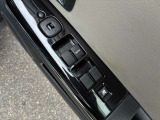 運転席オートウインドございます。
