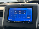 ナビゲーションはメモリーナビが装着されております。ラジオ、CD/DVD、TV、Bluetoothオーディオ等がご使用いただけます。多彩な音源と安心のナビゲーションでドライブを快適にサポート♪