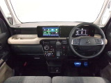 デリカミニ T プレミアム 4WD 