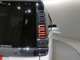 LEDテールライトです。省電力、高輝度のLEDは明るく照らすので夜間運転時の視認性を高めます。スタイリッシュな見た目で細かいところもこだわりたいあなたに!