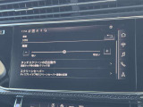 ハプティック技術という振動装置がタッチパネルに付加されており押すと指先に振動のアンサーバックがあります
