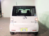 ☆リアガラスも大きく広々で女性の方にも安心して運転頂けます♪またUVカット&プライバシーガラス仕様ですのでショッピングにも最適です♪お問い合わせは専用無料通話 0078-6002-706736 まで♪