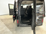 豊富に在庫を取り揃えています!軽自動車からミニバン、セダン、SUV、話題のハイブリッド車など続々入荷しております!