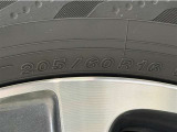 タイヤサイズは【205/60R16】