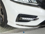 ◆フォグライト◆ 霧などの悪天候時、自車の位置を示すとともに前方や路肩が見えずらい時、近い位置をワイドに照らしてくれます