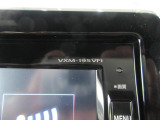 ナビの型式はVXM-195VFiです。