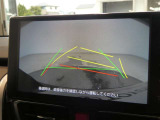 バックガイドモニターで、後方を確認しながら安心して駐車することができます。運転初心者も熟練者も必須の機能ですよ!