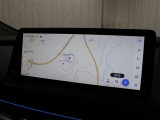 スマートフォンとの連携を可能にした12.3インチディスプレイオーディオにはコネクティッドナビPlusを搭載。フルセグTV、AM/FM(ワイドFM対応)、Bluetooth/USB入力に対応しています。