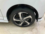 自動車保険もおまかせ下さい!保険資格をもったスタッフがお客様のニーズにあったプランをご提案させていただきます。