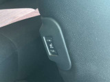 真冬でもすぐに温まり快適なシートヒーターを後席に装備。