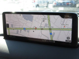マツダコネクトの10.25インチワイドセンターディスプレイです。『Android Auto』『Apple CarPlay』や独自のコネクテッドサービスに対応したインターフェイスシステムです。