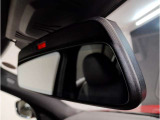 ☆BMWのルームミラーには自動防眩機能が備わっております。後続車のヘッドライトの明るさで幻惑されるのを防止☆