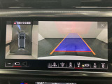 クルマを上空から眺めるような映像と合わせて車両後方の映像を確認できるので夜間駐車も、より安全に駐車する事が可能です。
