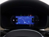 12.3インチ・デジタル液晶ドライバー・ディスプレイには、常に気を配る必要のある、運転操作に必須の情報が表示されます。情報の視認性に優れ、直感的に操作することのできるデザインです。