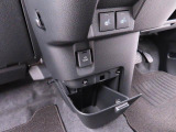 当社は購入後のアフターケアを大切にしております。納車後、1ヶ月無料点検、半年ごとにあんしん点検、12ヶ月法定点検の誘致をします。また車検までの点検をセットにした『ワンダフルパスポート』を販売中です。