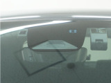 ◆Honda SENSING◆ カメラ等装置で精度の高い検知能力を発揮、安全運転を支援します。ステアリング上のコントローラーに注目!