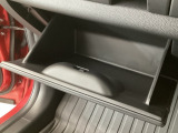 豊富に在庫を取り揃えています!軽自動車からミニバン、セダン、SUV、話題のハイブリッド車など続々入荷しております♪