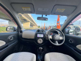 初心者の方でも安心して運転していただける視野の広さとなっております。