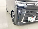 フォグランプ装着車です。暗い夜道の車両前方を明るく照らします