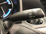 ライトスイッチです。「AUTO」にすると外の明るさに応じてスモールライト・ヘッドライトが自動でON・OFFします。夕暮れ時や屋内駐車場、トンネルなどに便利です。