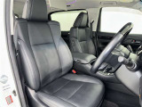 見通しのよいすっきりとした視界で、誰でも運転しやすいです。運転のしやすさは疲れにくさにも繋がりますよ♪