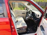 お客様のご予算帯に合わせたお車を常時100台以上取り揃えています!当社のスタッフがお客様のお車選びをしっかりサポートしご提案させていただきます!