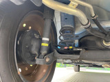 お車を安心してお乗りいただく為には、足回りの定期点検が欠かせません。サービスサポート(有償保証)では無料点検もご提供しており、安心のカーライフをお過ごしいただけるサポート体制が整っています。