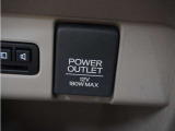 ◆12V電源ソケット◆スマートフォンの充電等にも便利な電源ソケット!使いやすい場所に装備されています。