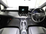 静粛性に優れた快適空間と静かな走りを実現。さらにEVモードではモーターのみでの走行でエンジン音や振動を感じさせない走りが楽しめます。