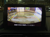 バックモニター付きです。雨天の車庫入れ駐車も安心ですね☆