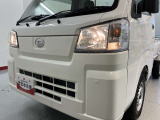 ダイハツディーラーでは「ダイハツ認定U-CAR」という基準を設け、車選びに詳しくないお客様でも「安心して選べる」をご提供しています。