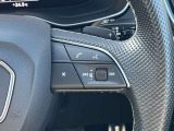 ●スイッチ類・ダイヤル類など細部までこだわりを感じ取れるインテリアです。Audiでは触感開発チームがございます。クリック感は操作する喜びを感じていただけます。