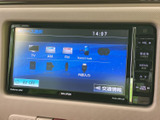 多彩な情報ソースからお好みのコンテンツを選択可能。音楽やラジオなど、移動時間を豊かに彩るエンターテイメント空間を提供します。