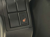 【シートヒーター】シートを温めることによって快適に乗車することが出来ます 冬の寒い時期や、女性の方には魅力のシートヒーターがついています