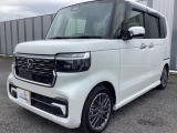 車名の由来:N-BOXの「N」は「New」「Nippon」「Norimono(乗り物)」「Next」のそれぞれの頭文字も含め「これからの新しい日本の乗り物を創造する」という意味合いを込めている。