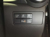各種スイッチ類は運転席右側にレイアウトしています。