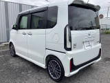 自動車保険・JAFも取り扱っております。また、お客様のご希望で保証延長(有償・一部の車種では取り扱いできません)もご準備しております。