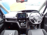 周りが見やすく運転しやすいお車です♪