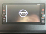 【純正ナビ】人気の純正ナビを装備しております。ナビの使いやすさはもちろん、オーディオ機能も充実!キャンプや旅行はもちろん、通勤や買い物など普段のドライブも楽しくなるはず♪