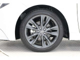 タイヤサイズ(215/45R17)です。