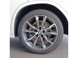 左リア 245/50R19