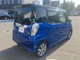 遠方への旅行など、長距離ドライブでも楽しむことができる工夫を多く備えております。本体価格の中には日産中古車の保証である走行距離無制限の『ワイド保証』が含まれております。