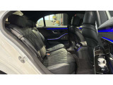 自動車保険に関しても、メルセデス・ベンツ専用のプログラムをご用意しております。飛び石や落下物などでのフロントガラスの修理が必要となった場合、最大で9万円分の補償を致します。