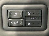 2列目はリクライニングもオットマンも電動です。またエアシート&ヒーターも装備です。