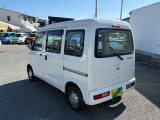 お客様の愛車をいつもバッチリの状態に保ち、なおかつ修理に関してはお客様の希望にどれだけ近づけるかをテーマとしています。満足いただける仕事をさせて頂きます。