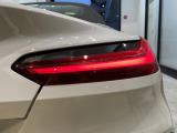 BMWのお車は、走行の安定性とコーナリングの良さを追求し、思い通りにハンドルの操作可能です。試乗車もご用意しておりますので、ぜひ&ldquo;駆け抜ける歓びをご体感ください!